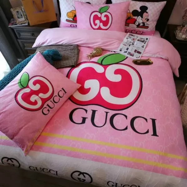 Gucci Apple Mickey Mouse Logo Brand Bedding Set Bedroom Luxury Bedspread Home Decor