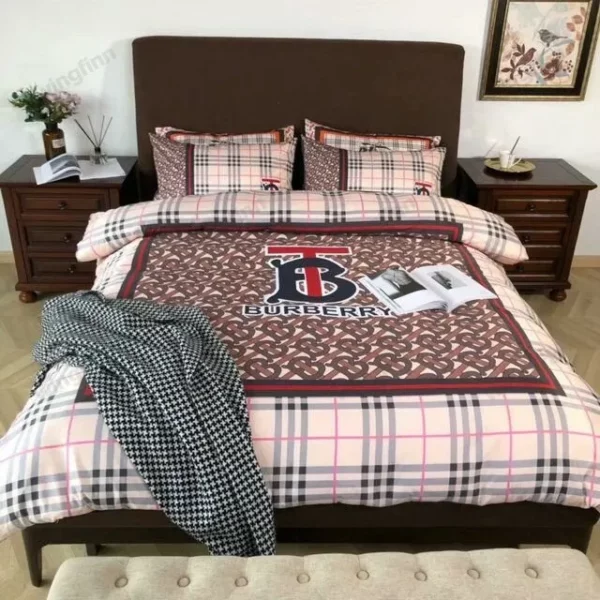 Burberry Logo Brand Bedding Set Luxury Bedspread Home Decor Bedroom