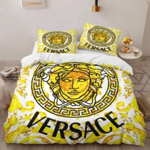 Versace Gold Logo Brand Bedding Set Luxury Home Decor Bedspread Bedroom