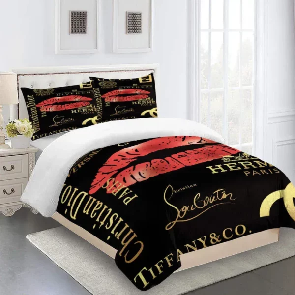 Gucci Logo Brand Bedding Set Bedroom Luxury Home Decor Bedspread