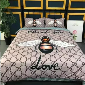 Gucci Bee Love Logo Brand Bedding Set Bedroom Bedspread Luxury Home Decor