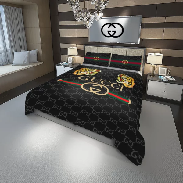 Gucci Tigers Logo Brand Bedding Set Luxury Home Decor Bedroom Bedspread