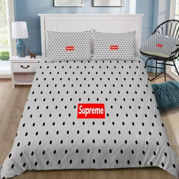 Louis Vuitton Supreme Light Grey Logo Brand Bedding Set Luxury Bedroom Bedspread Home Decor