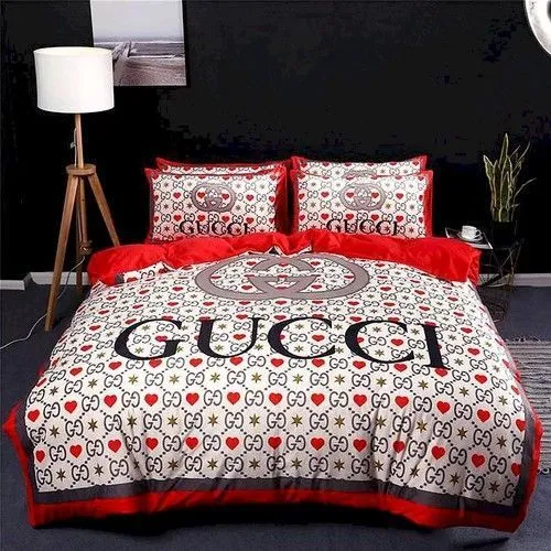 Gucci White Red Logo Brand Bedding Set Bedroom Luxury Home Decor Bedspread