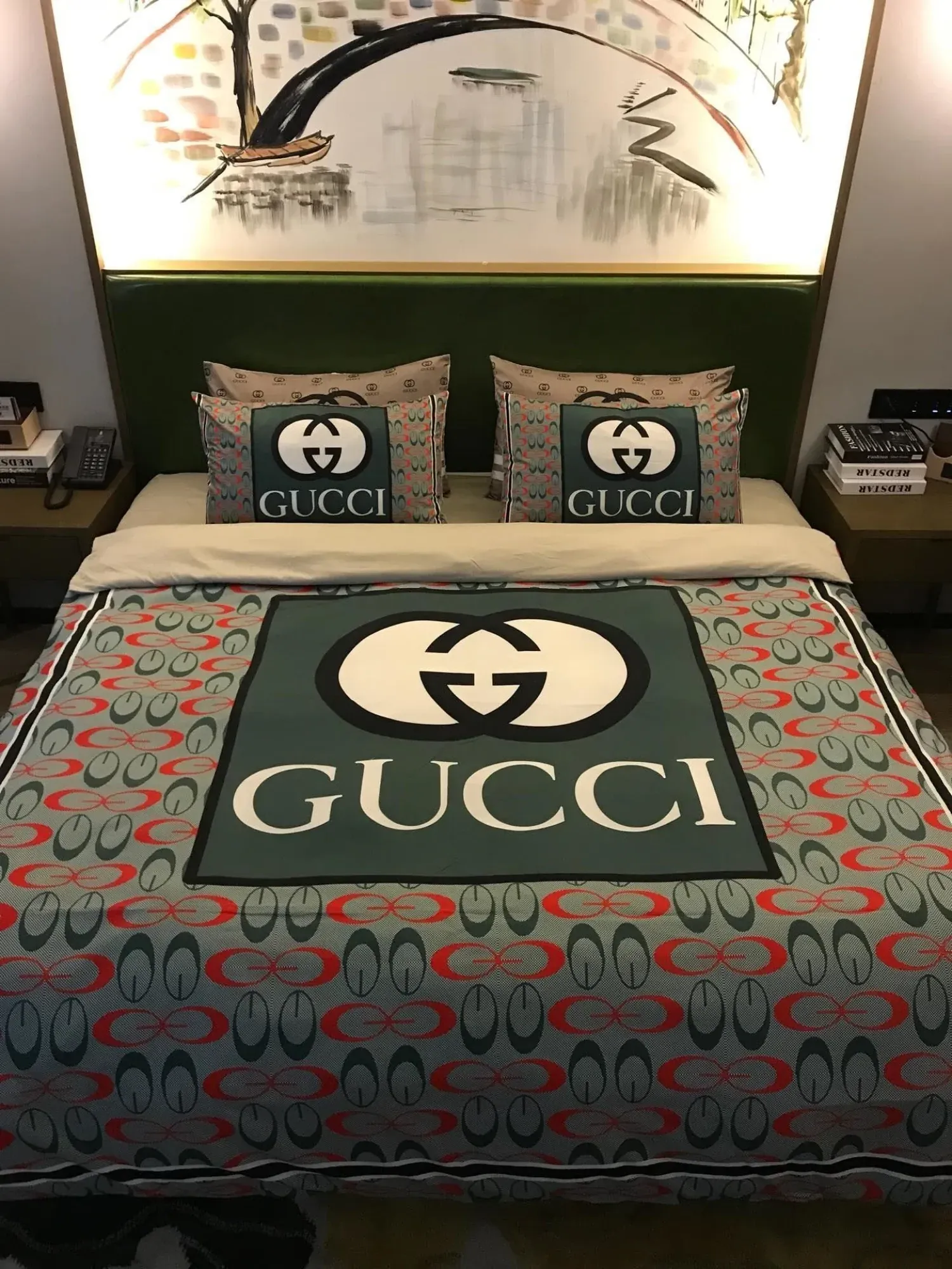 Gucci Logo Brand Bedding Set Luxury Home Decor Bedroom Bedspread